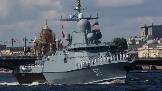 Парад в&nbsp;честь дня ВМФ России: в&nbsp;нем не&nbsp;участвовали корабли, об&nbsp;уничтожении которых говорила Украина