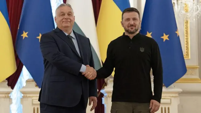 Премьер-министр Венгрии Виктор Орбан прибыл в&nbsp;Киев впервые с&nbsp;начала войны. Он призвал Зеленского подумать о перемирии с Россией