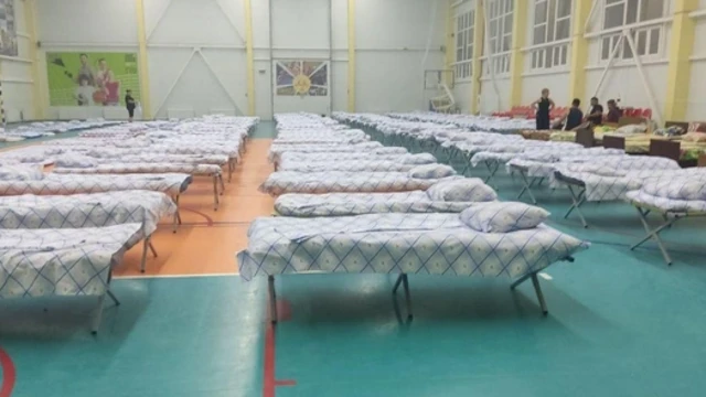 В Ростовской области четвертые сутки тушат загоревшуюся после атаки дронов нефтебазу. Что об этом известно